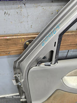 1999-2006 Chevrolet Silverado / GMC Sierra 1500 2500 3500 HD Front Passenger Side Door RH