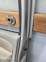 1999-2006 Chevrolet Silverado / GMC Sierra 1500 2500 3500 HD Front Passenger Side Door RH