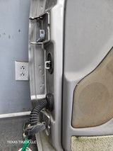 1999-2006 Chevrolet Silverado / GMC Sierra 1500 2500 3500 HD Front Passenger Side Door RH