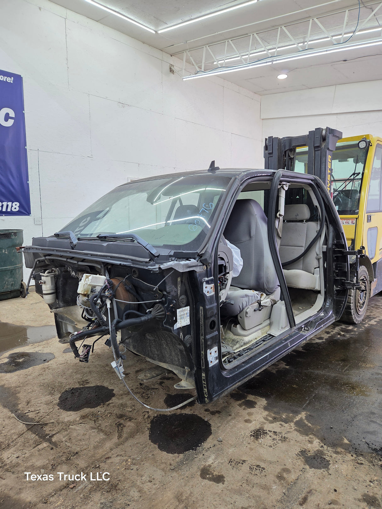 2007-2013 Chevrolet Silverado / GMC Sierra 1500 2500 3500 HD Extended Cab