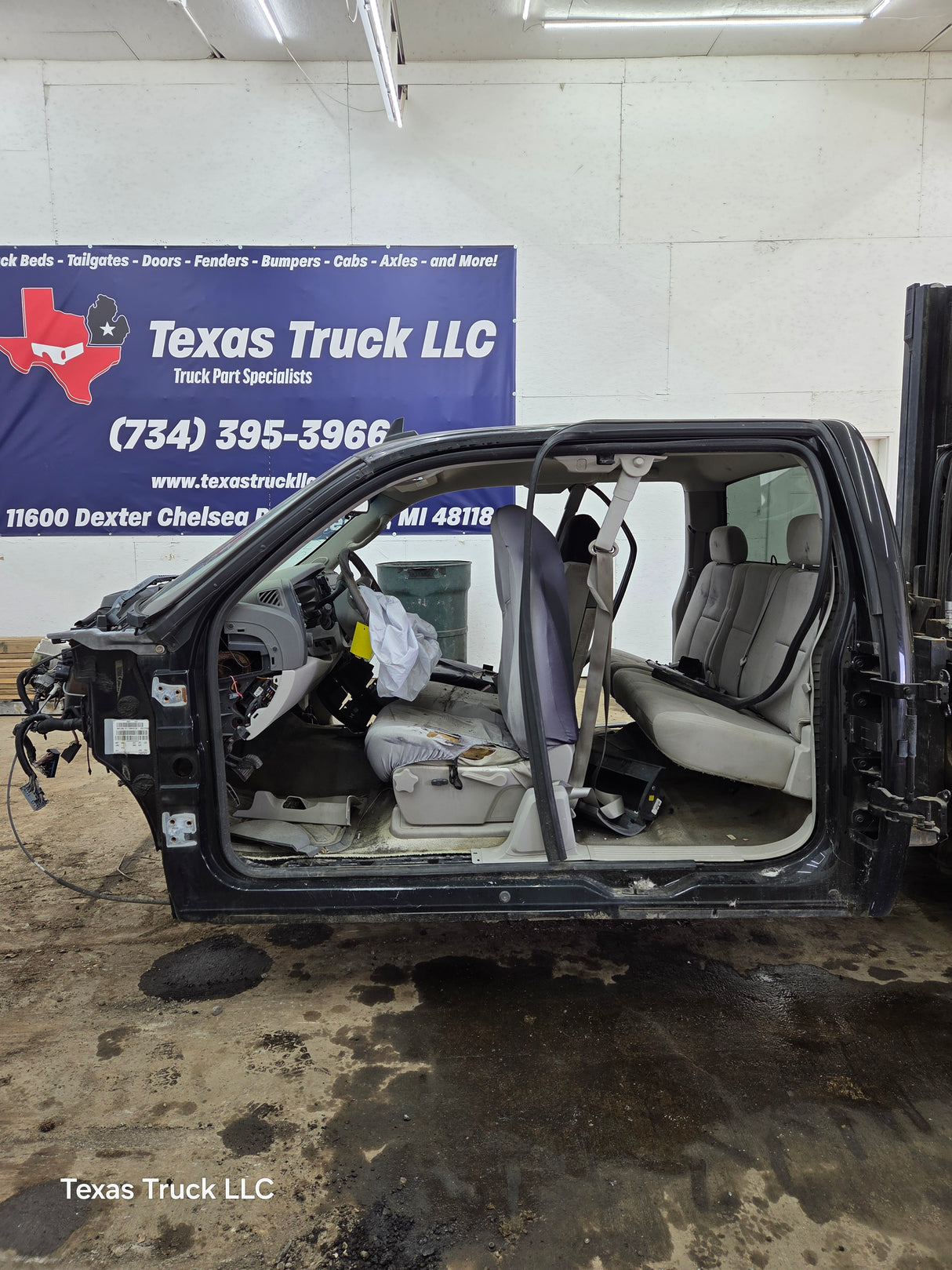 2007-2013 Chevrolet Silverado / GMC Sierra 1500 2500 3500 HD Extended Cab