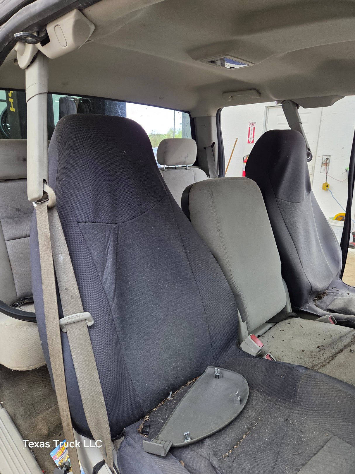 2007-2013 Chevrolet Silverado / GMC Sierra 1500 2500 3500 HD Extended Cab