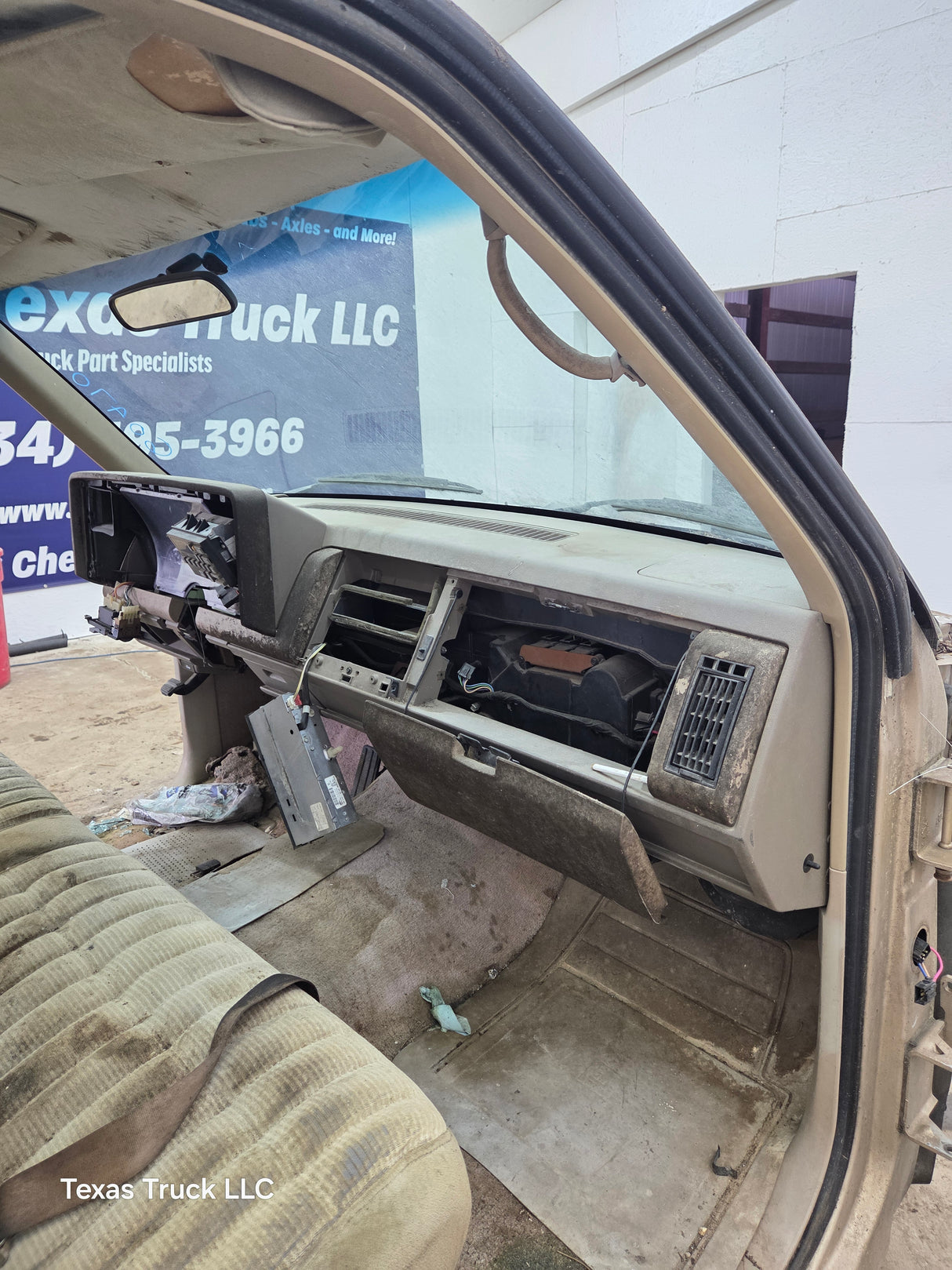 1988-2000 Chevrolet Silverado GMC Sierra Regular Cab