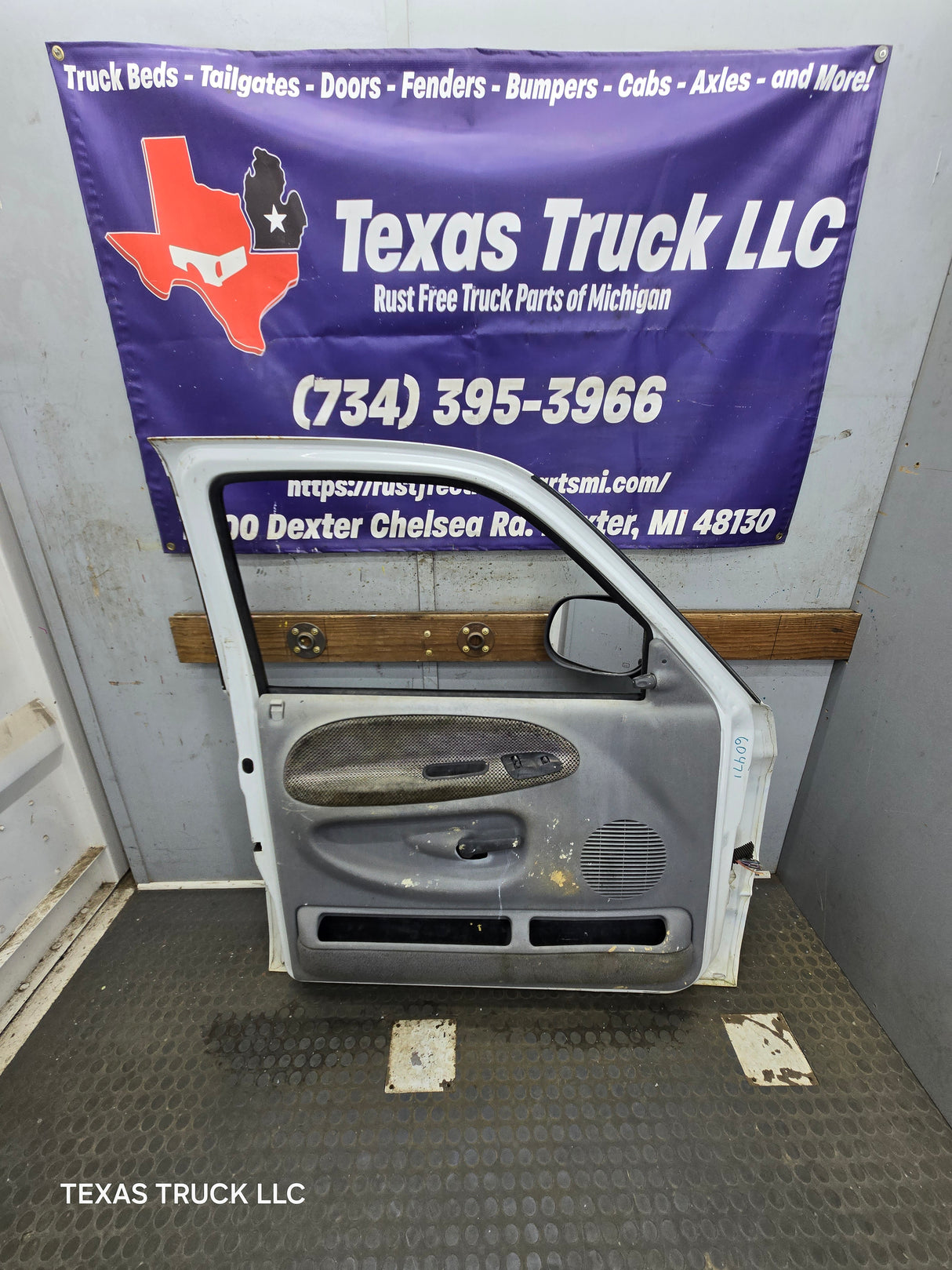 1994-2002 Dodge Ram 2nd Gen Quad Cab 4 Door Square Corner LH Driver Side Door