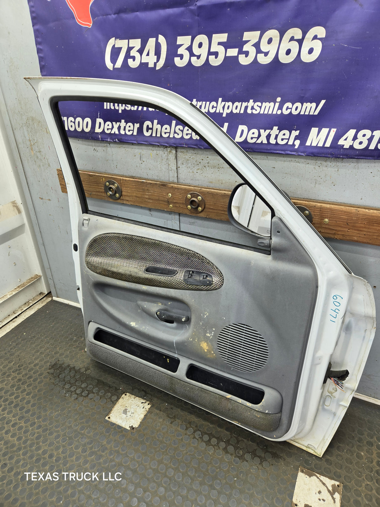 1994-2002 Dodge Ram 2nd Gen Quad Cab 4 Door Square Corner LH Driver Side Door