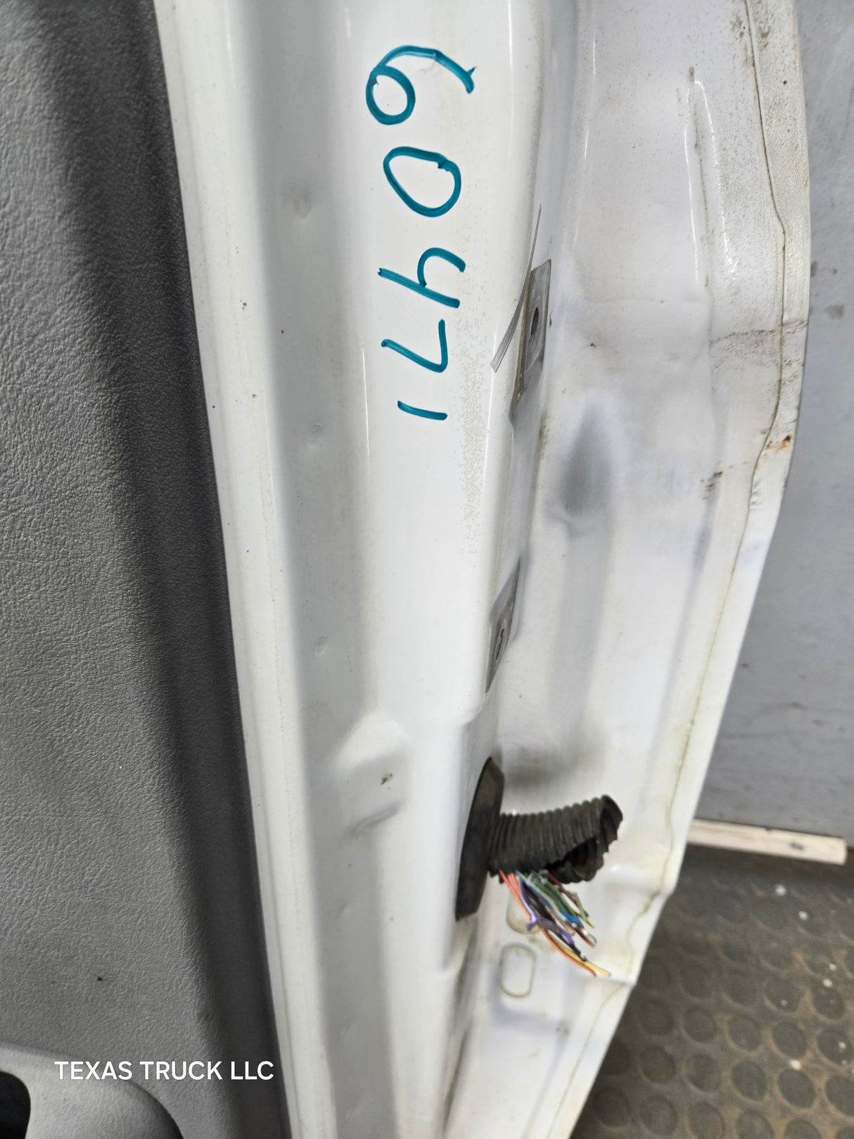 1994-2002 Dodge Ram 2nd Gen Quad Cab 4 Door Square Corner LH Driver Side Door