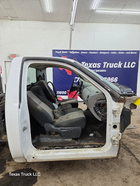 2007-2013 Chevrolet Silverado / GMC Sierra 1500 2500 3500 HD Regular Cab