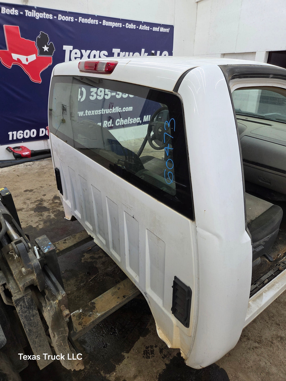 2007-2013 Chevrolet Silverado / GMC Sierra 1500 2500 3500 HD Regular Cab