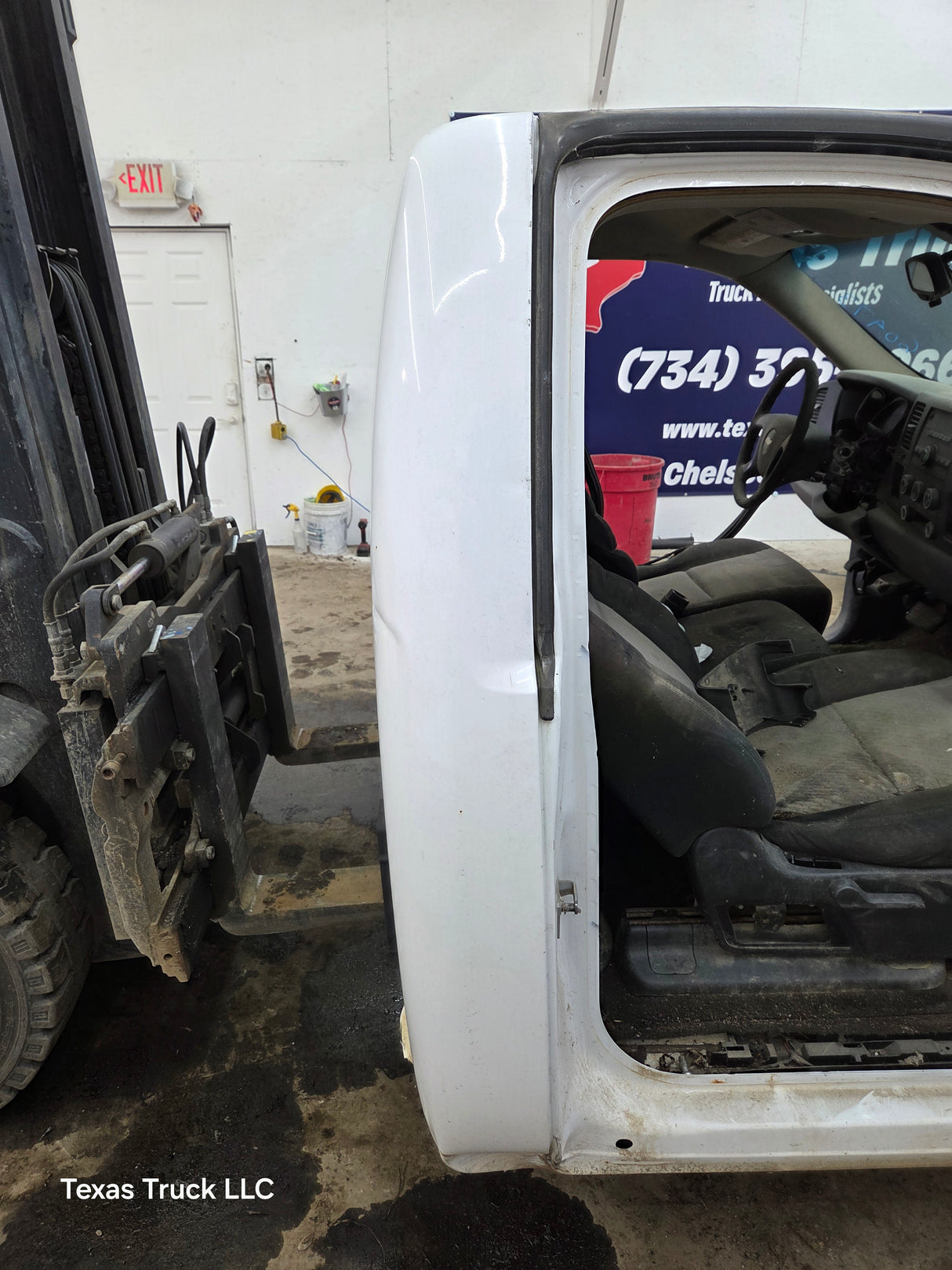 2007-2013 Chevrolet Silverado / GMC Sierra 1500 2500 3500 HD Regular Cab
