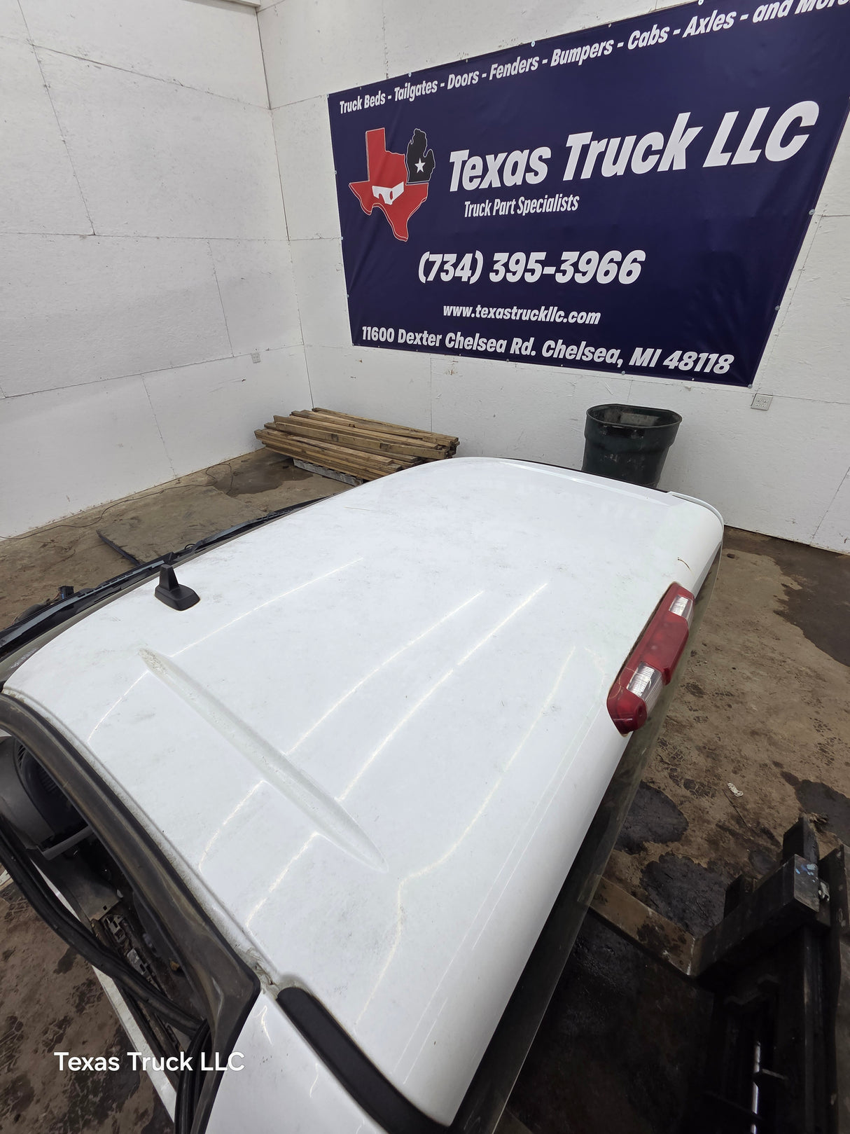 2007-2013 Chevrolet Silverado / GMC Sierra 1500 2500 3500 HD Regular Cab