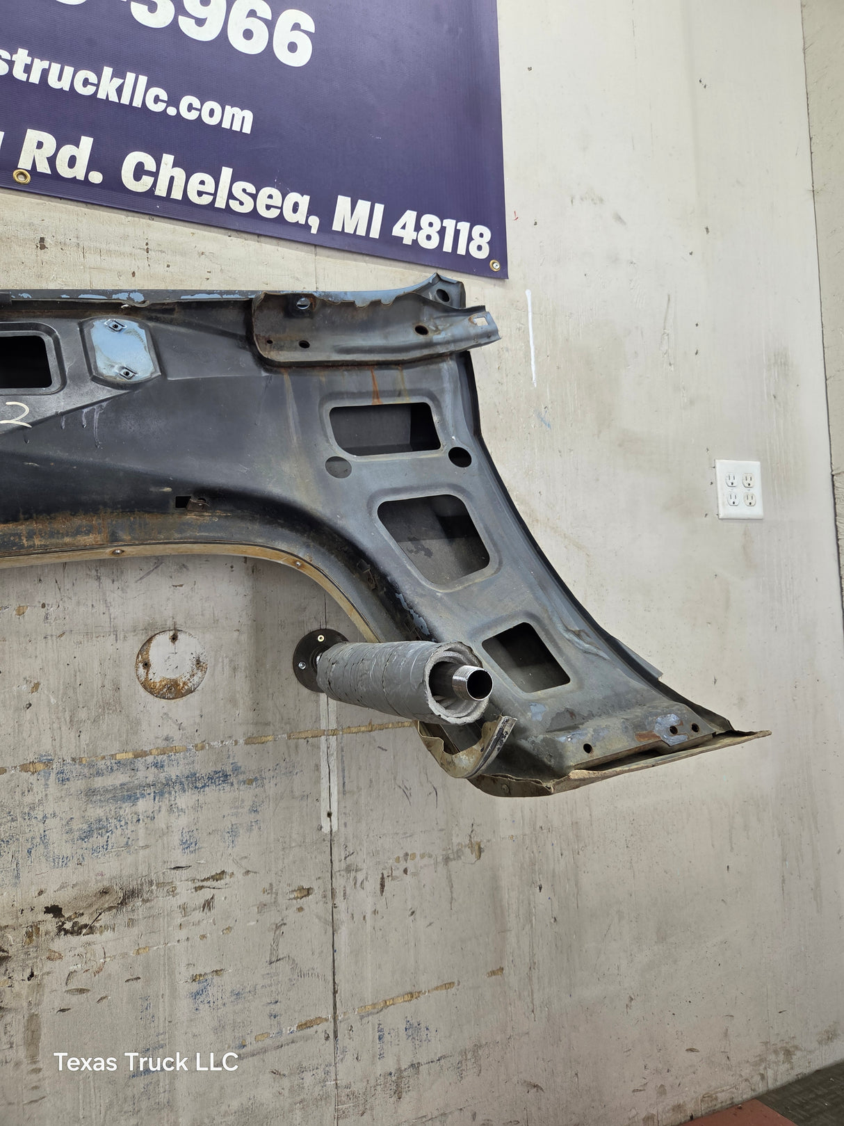 1981-1991 Chevrolet Silverado / GMC Sierra Square body Passenger Side Fender C10 C20 C30 Suburban K5 K10 K20 Blazer
