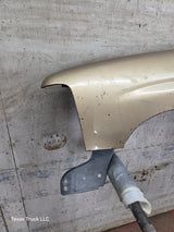 1999-2002 Chevrolet Silverado / Tahoe / Suburban 1500 2500 3500 HD LH Driver Side Front Fender