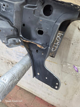 1999-2002 Chevrolet Silverado / Tahoe / Suburban 1500 2500 3500 HD LH Driver Side Front Fender
