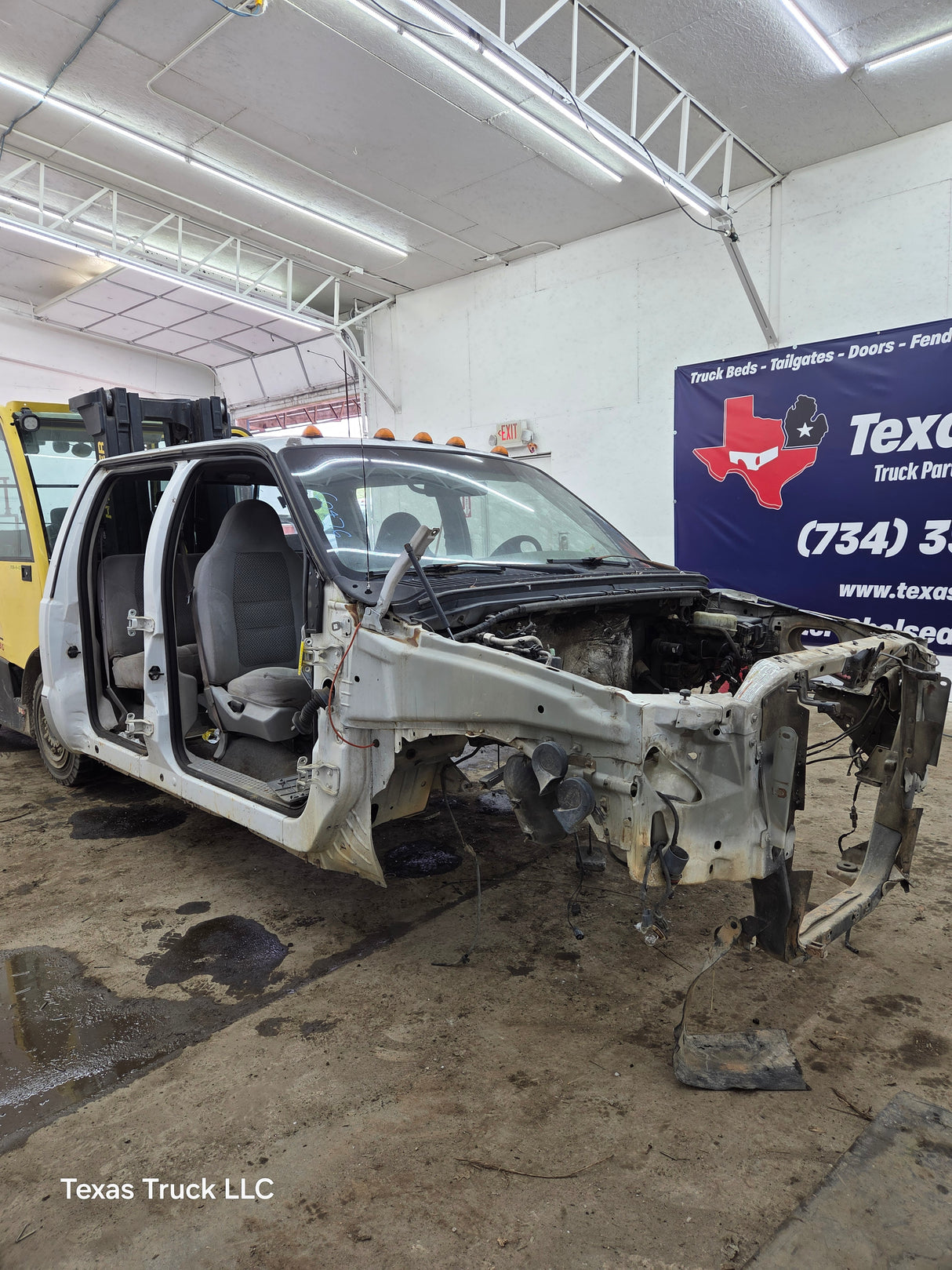 1999-2007 Ford Super Duty F250 F350 F450 F550 XLT 4 Door Crew Cab