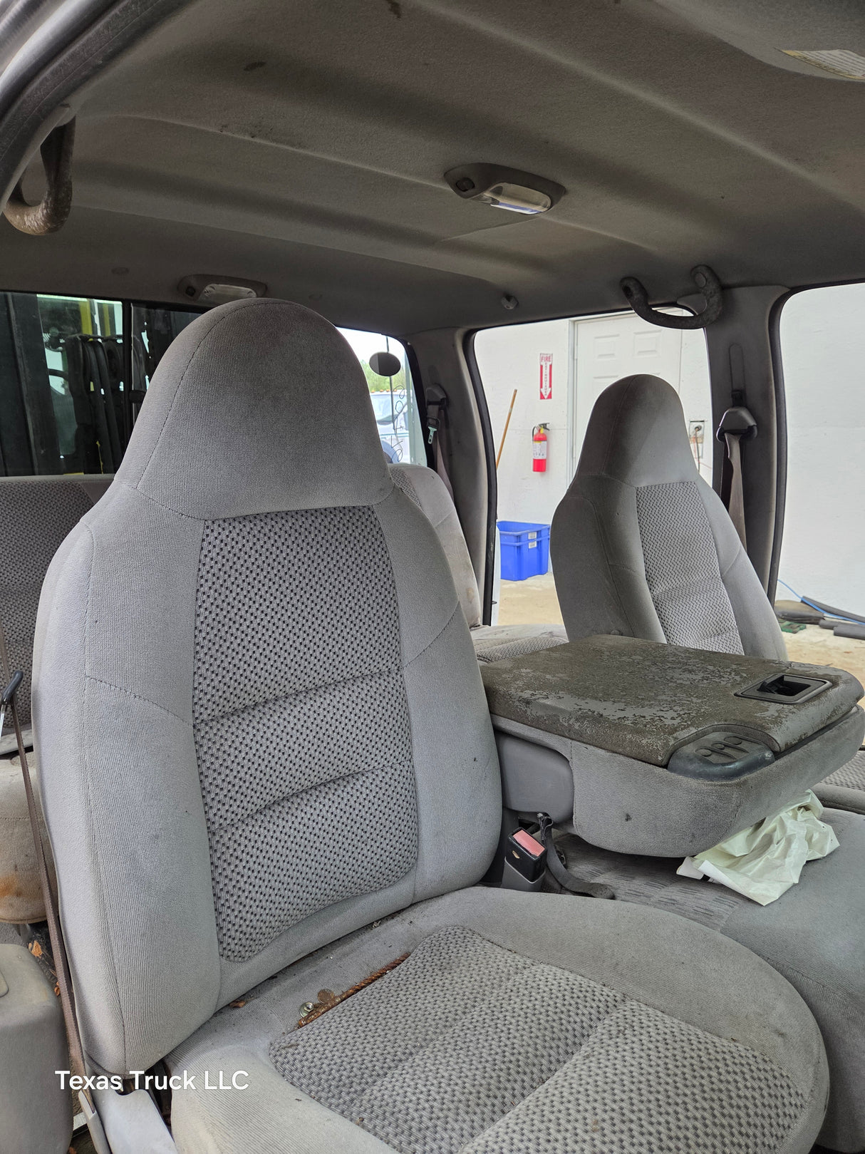 1999-2007 Ford Super Duty F250 F350 F450 F550 XLT 4 Door Crew Cab