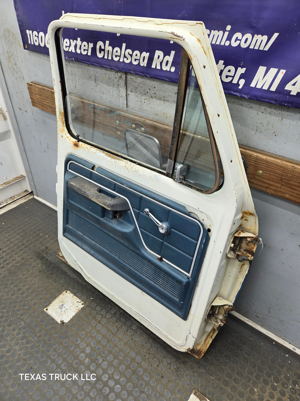 1973-1979 Ford F100 F150 F250 F350 LH Driver Side Front Door