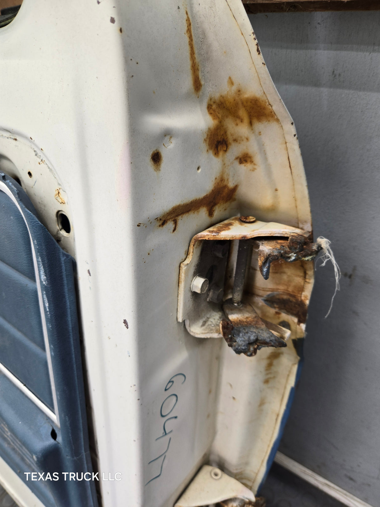 1973-1979 Ford F100 F150 F250 F350 LH Driver Side Front Door