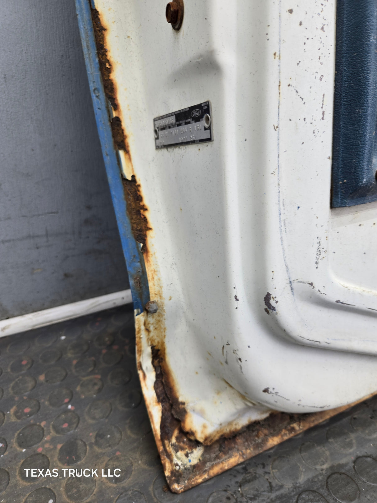 1973-1979 Ford F100 F150 F250 F350 LH Driver Side Front Door
