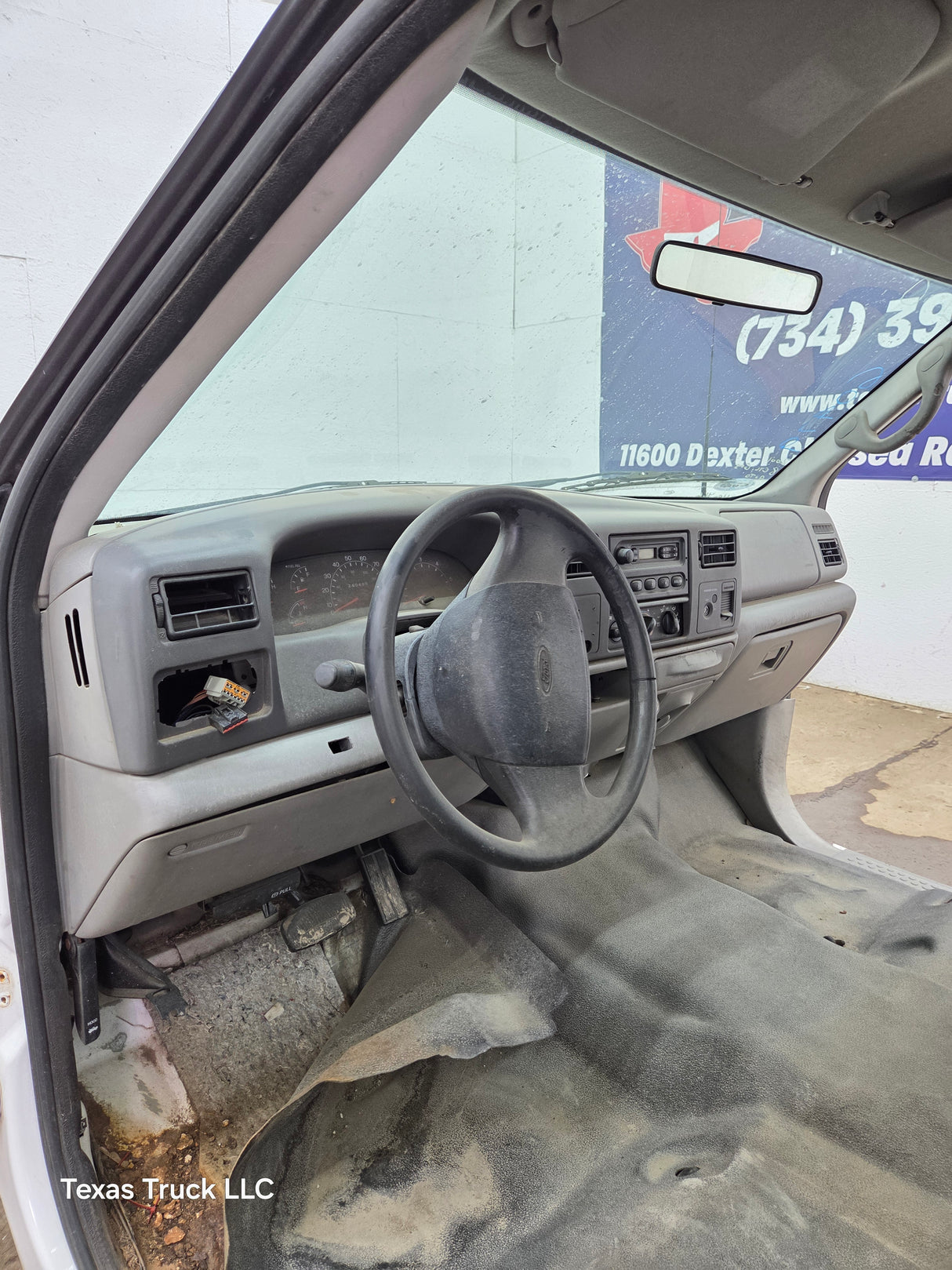 1999-2007 Ford Super Duty F250 F350 F450 F550 2 Door Regular Cab