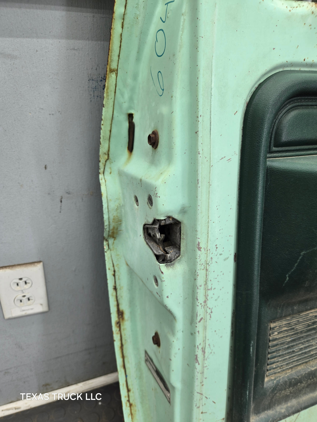 1973-1979 Ford F100 F150 F250 F350 LH Driver Side Front Door
