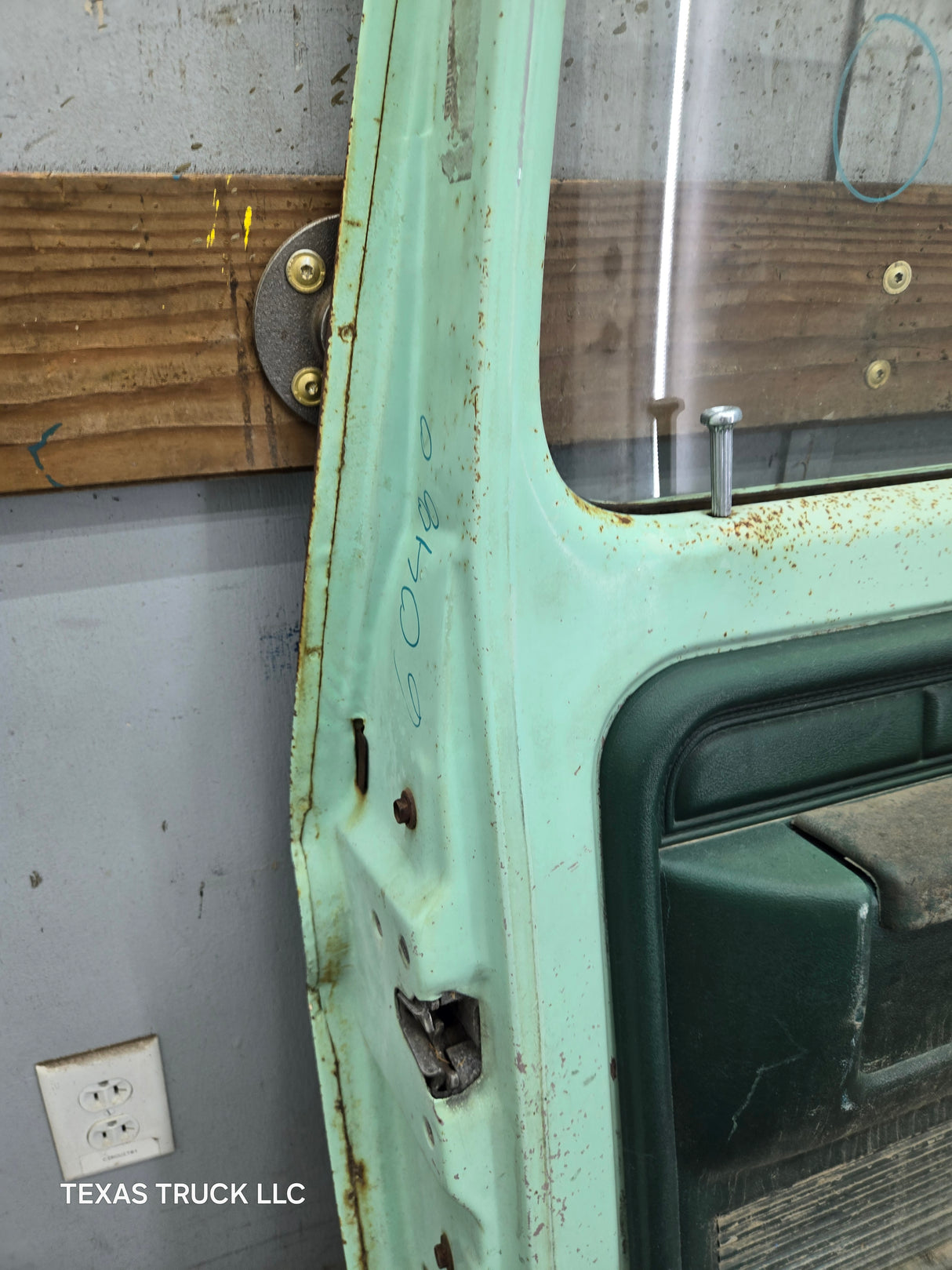 1973-1979 Ford F100 F150 F250 F350 LH Driver Side Front Door