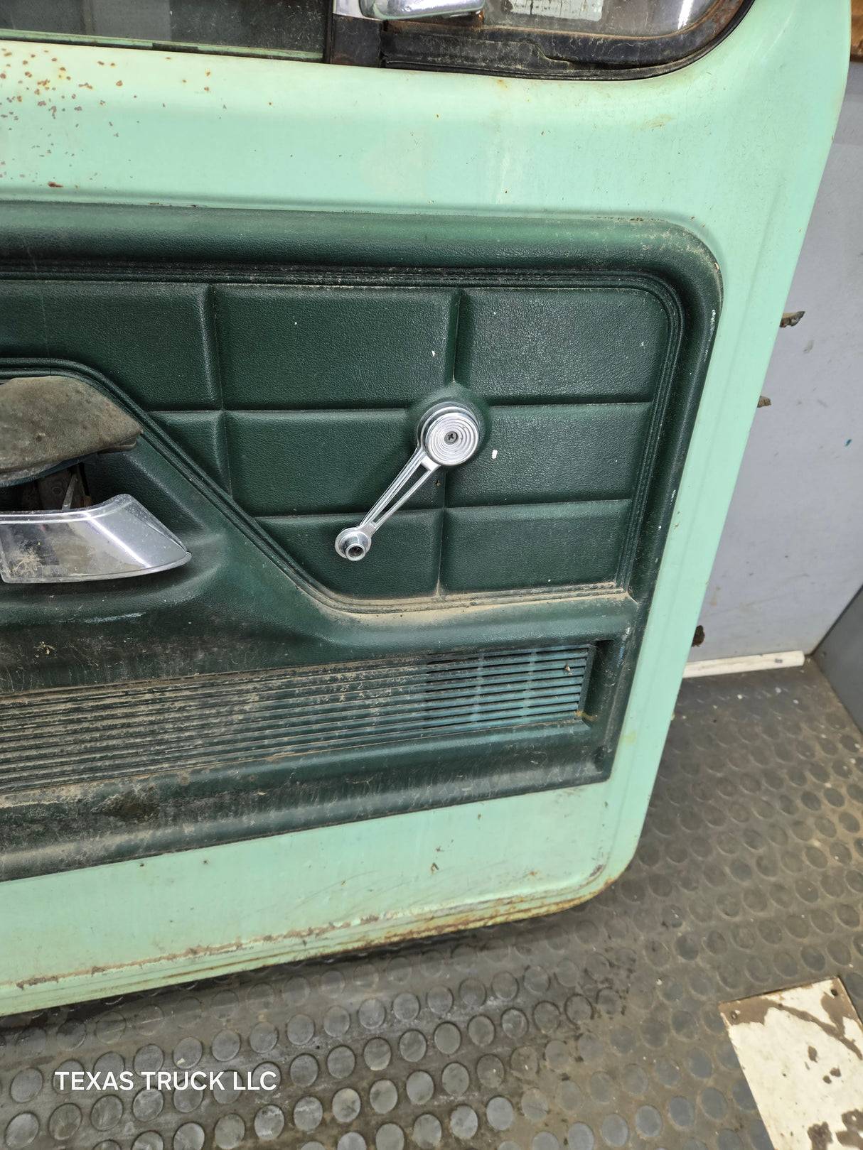 1973-1979 Ford F100 F150 F250 F350 LH Driver Side Front Door