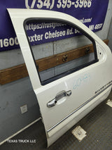 2007-2013 Chevrolet Silverado / GMC Sierra 1500 25000 3500 HD LH Front Passenger Side Door