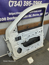 2007-2013 Chevrolet Silverado / GMC Sierra 1500 25000 3500 HD LH Front Passenger Side Door