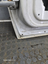 2007-2013 Chevrolet Silverado / GMC Sierra 1500 25000 3500 HD LH Front Passenger Side Door