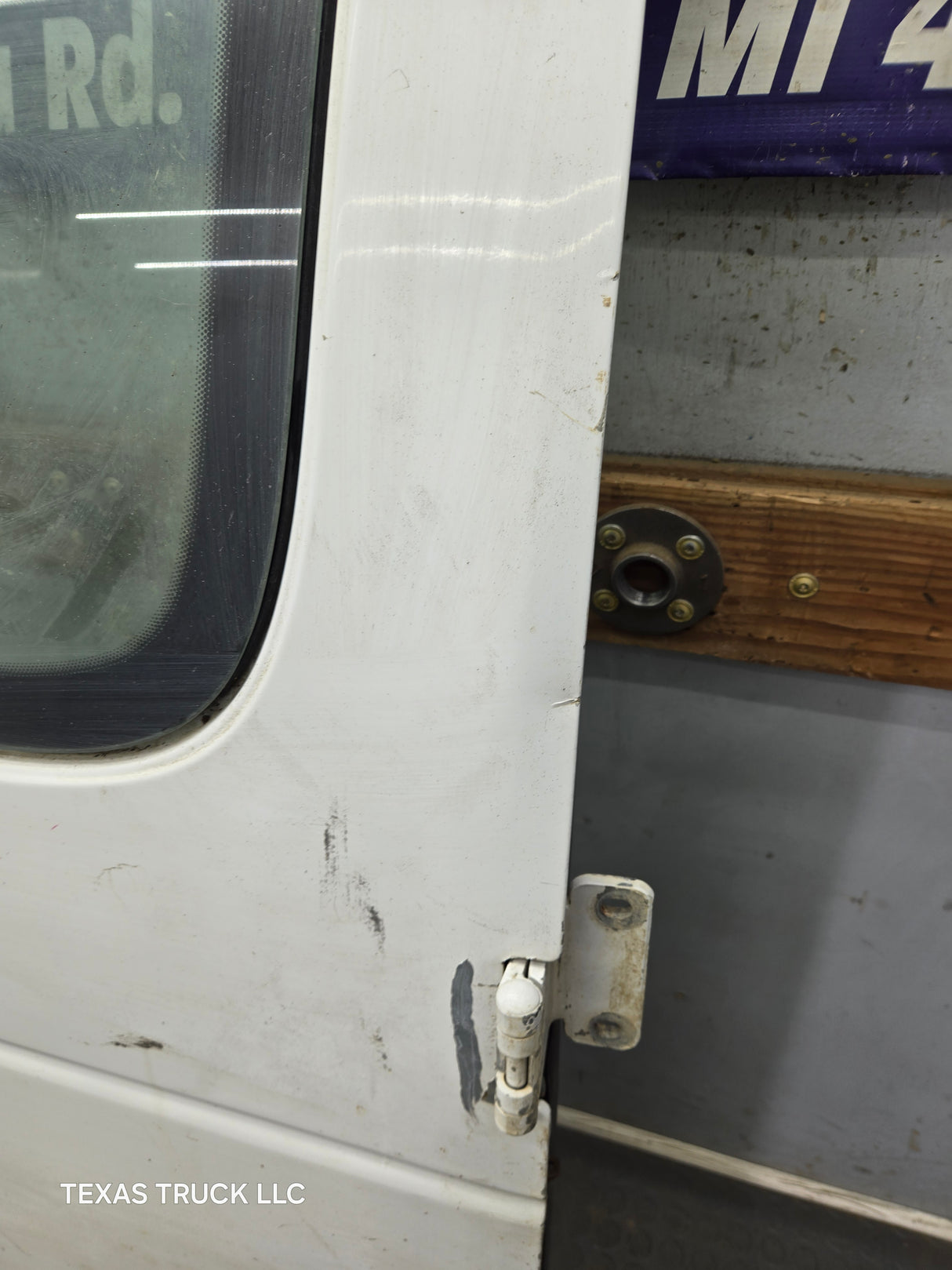 1992–2014 Ford Econoline E-150 E-250 E-350 E-450 E-550 Front Side Door