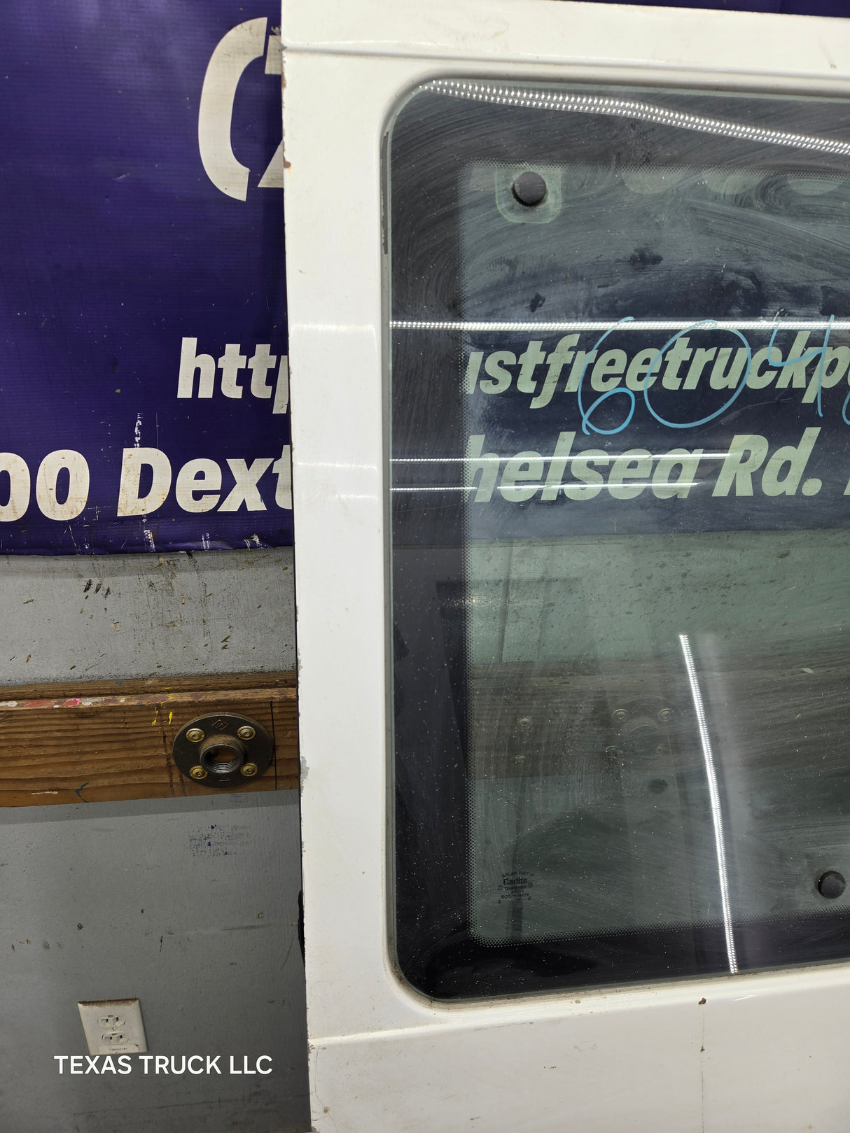 1992–2014 Ford Econoline E-150 E-250 E-350 E-450 E-550 Front Side Door