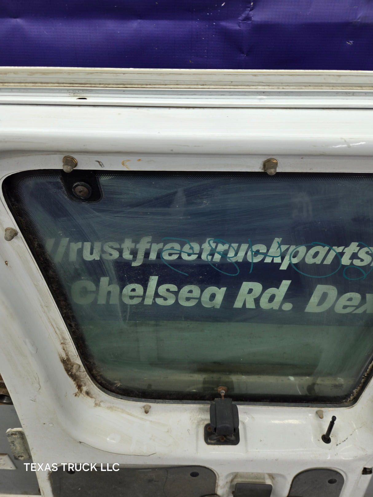 1992–2014 Ford Econoline E-150 E-250 E-350 E-450 E-550 Front Side Door