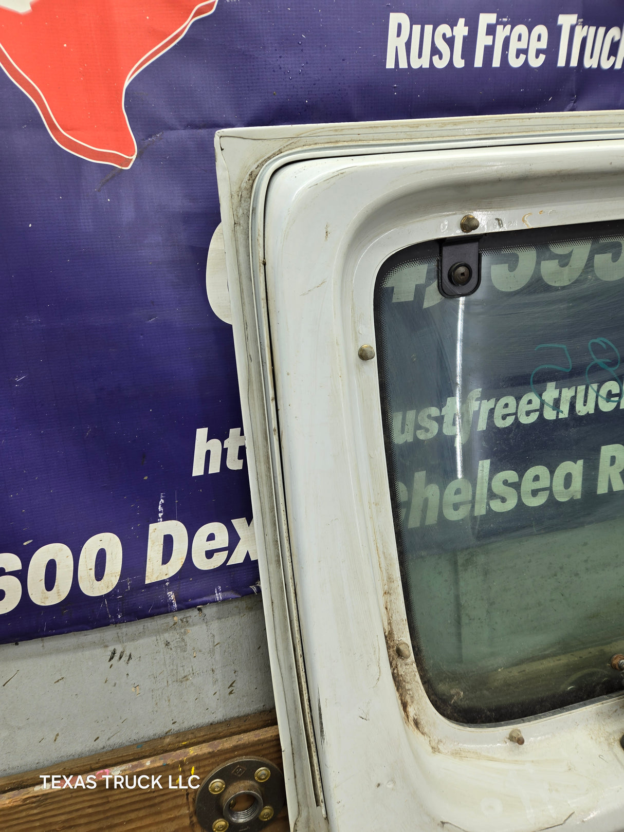 1992–2014 Ford Econoline E-150 E-250 E-350 E-450 E-550 Front Side Door