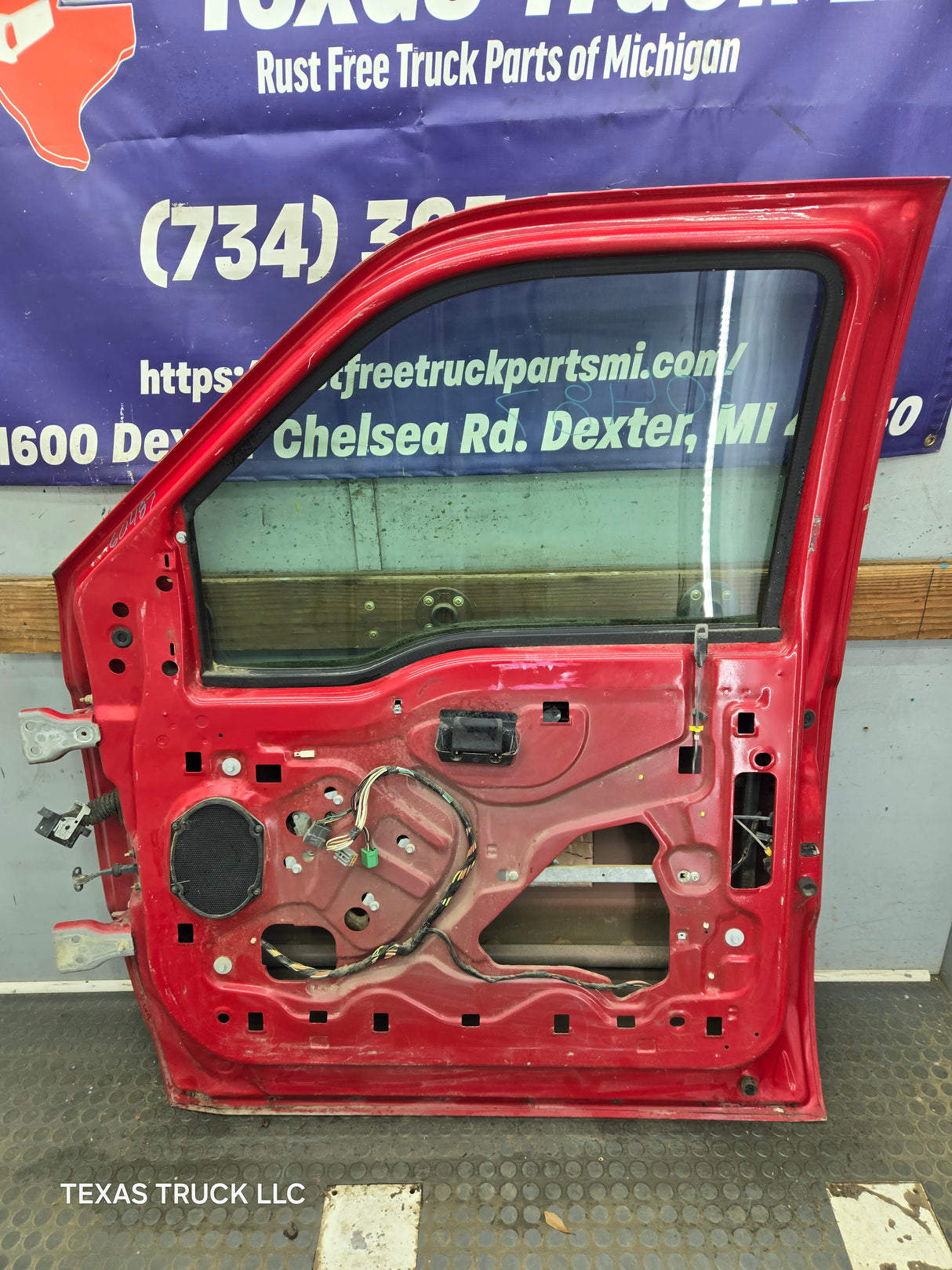 1999-2011 Ford Super Duty / Excursion Front Passenger RH Door F250 F350 F450 F550