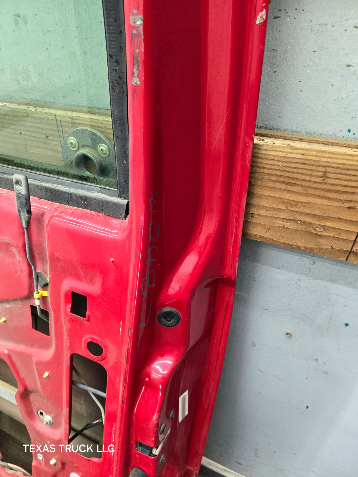 1999-2011 Ford Super Duty / Excursion Front Passenger RH Door F250 F350 F450 F550