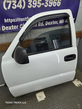1999-2006 Chevrolet Silverado / GMC Sierra 1500 2500 3500 HD Front Driver Side Door LH