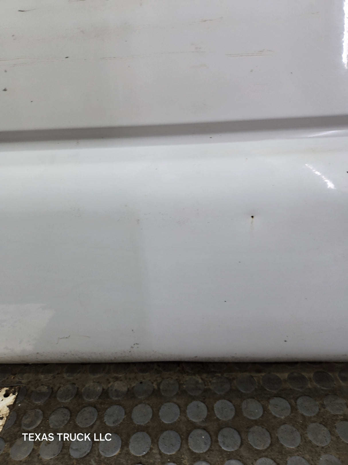 1999-2006 Chevrolet Silverado / GMC Sierra 1500 2500 3500 HD Front Driver Side Door LH
