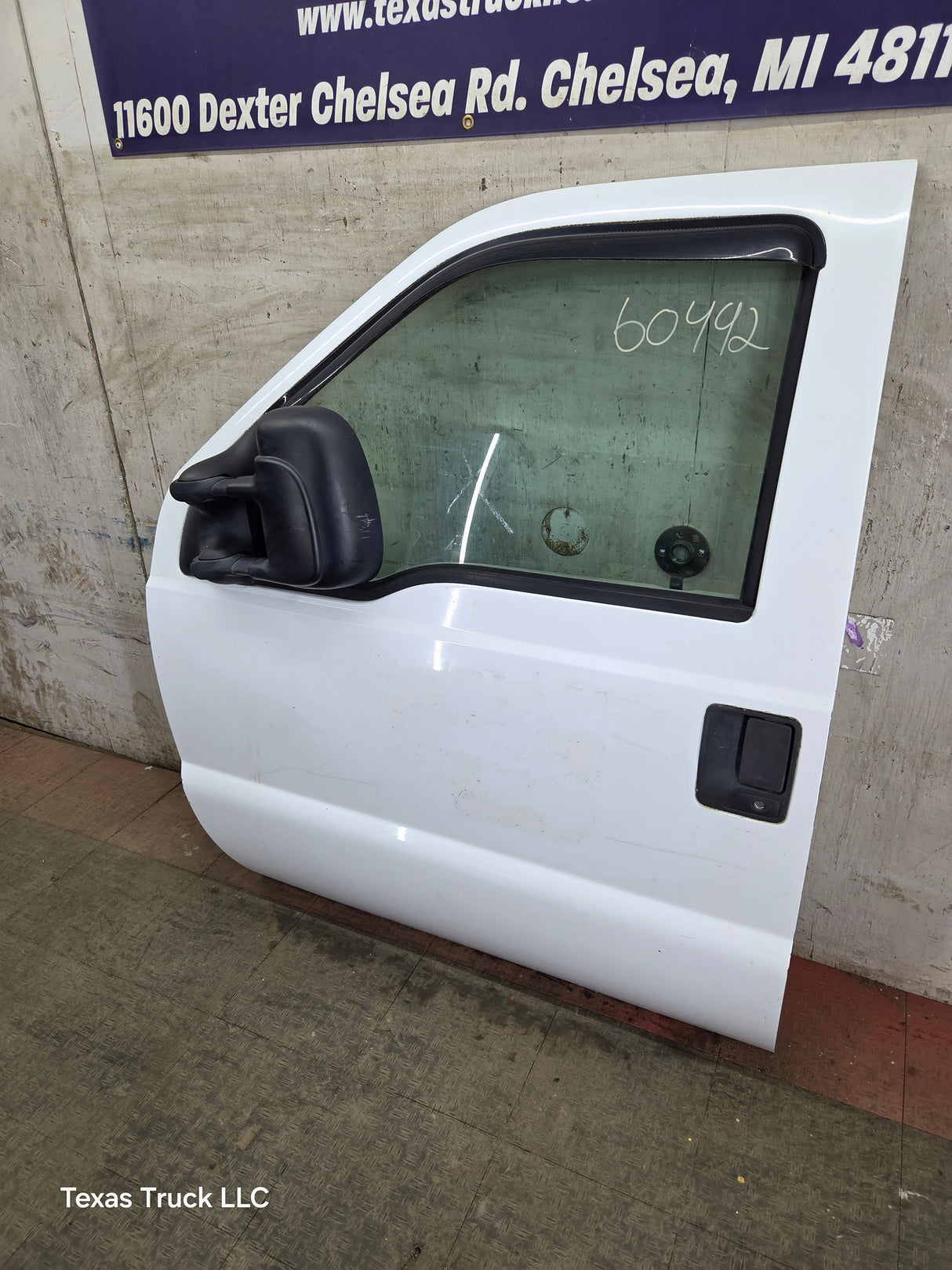 1999-2011 Ford Super Duty LH Driver Side Front Door F250 F350 F450 F550