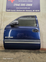 1999-2006 Chevrolet Silverado / GMC Sierra 1500 2500 3500 HD Front Driver Side Door