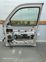 1999-2006 Chevrolet Silverado / GMC Sierra 1500 2500 3500 HD RH Front Passenger side Door