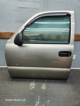 1999-2006 Chevrolet Silverado / GMC Sierra 1500 2500 3500 HD LH Front Driver Side Door