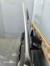 1999-2006 Chevrolet Silverado / GMC Sierra 1500 2500 3500 HD LH Front Driver Side Door