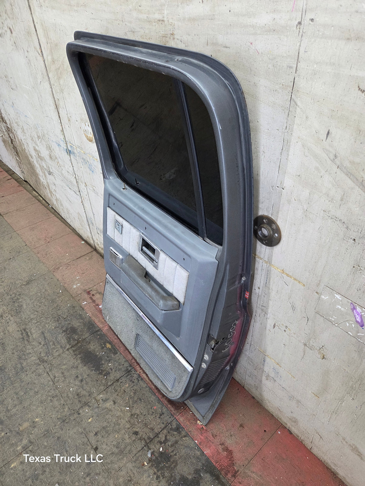 1973-1991 Chevrolet / GMC Square Body Passenger Side Rear Crew Cab Door RH K / C Series Suburban
