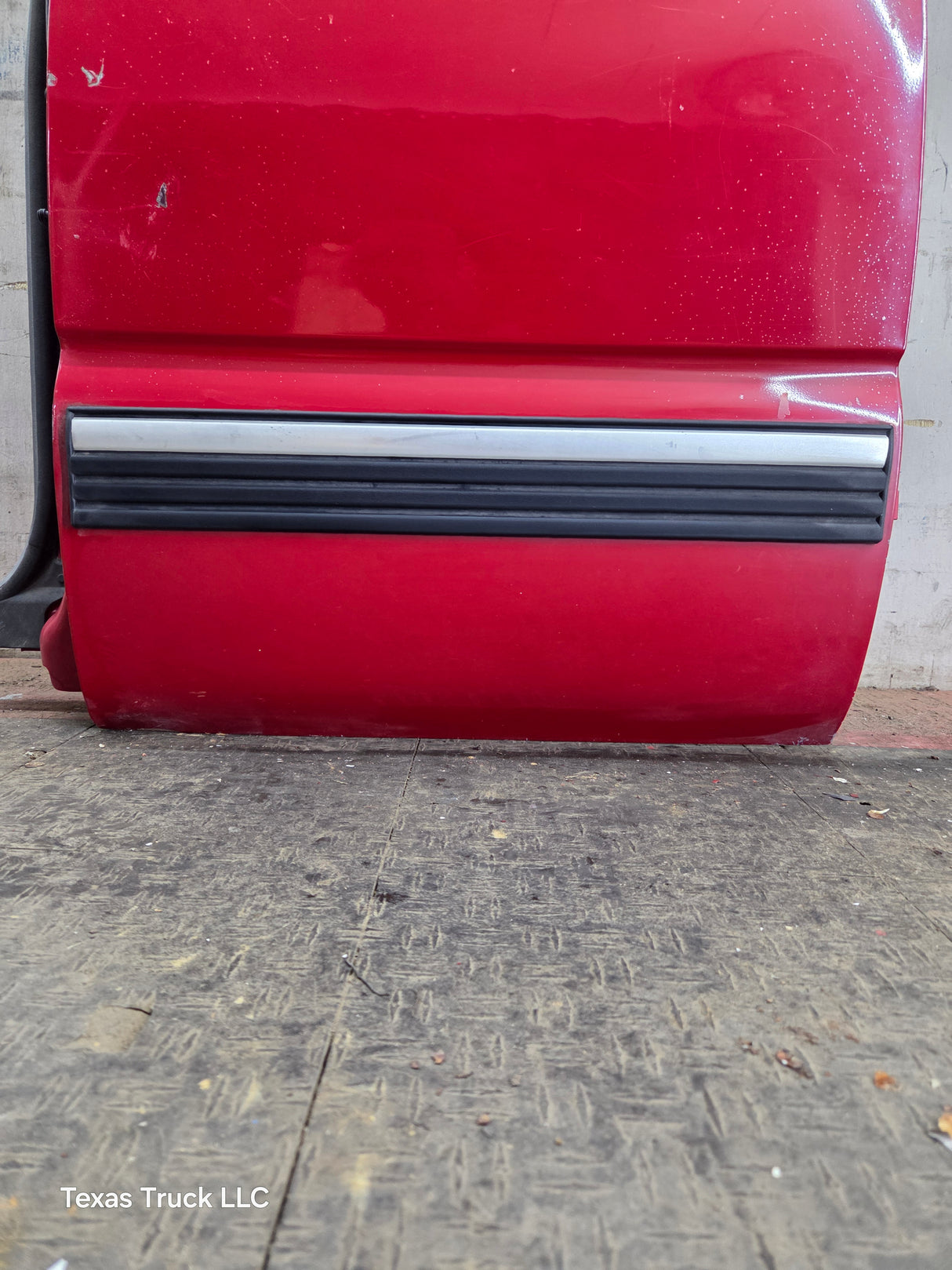 1999-2006 Chevrolet Silverado / GMC Sierra 1500 2500 3500 HD Rear Driver side Extended Cab Rear Door