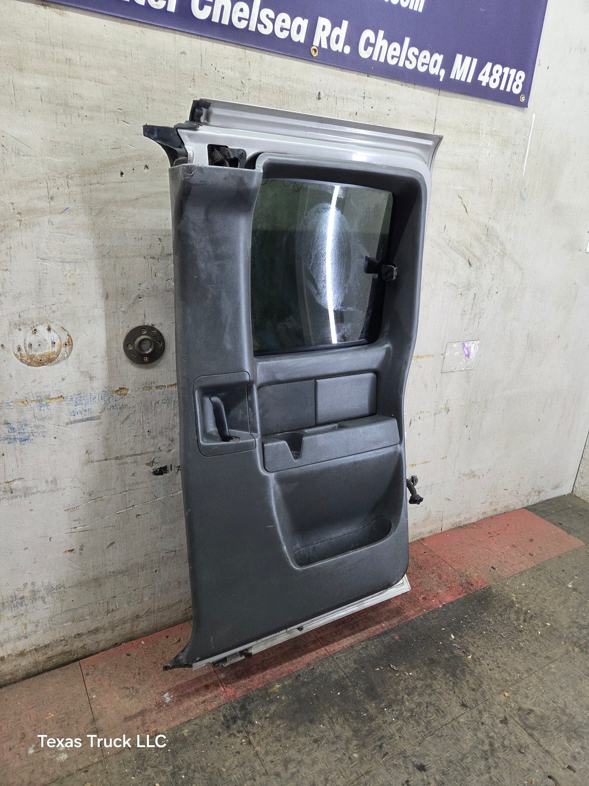 1999-2006 Chevrolet Silverado / GMC Sierra 1500 2500 3500 HD Rear Passenger side Extended Cab Rear Door