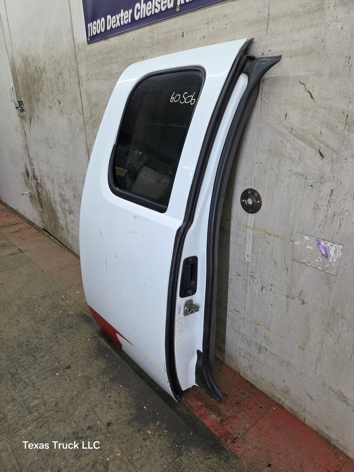 2007-2013 Chevrolet Silverado / GMC Sierra 1500 2500 3500 HD Passenger side Extended Cab RH Rear Door
