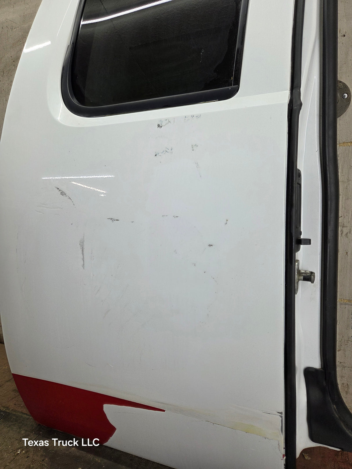 2007-2013 Chevrolet Silverado / GMC Sierra 1500 2500 3500 HD Passenger side Extended Cab RH Rear Door