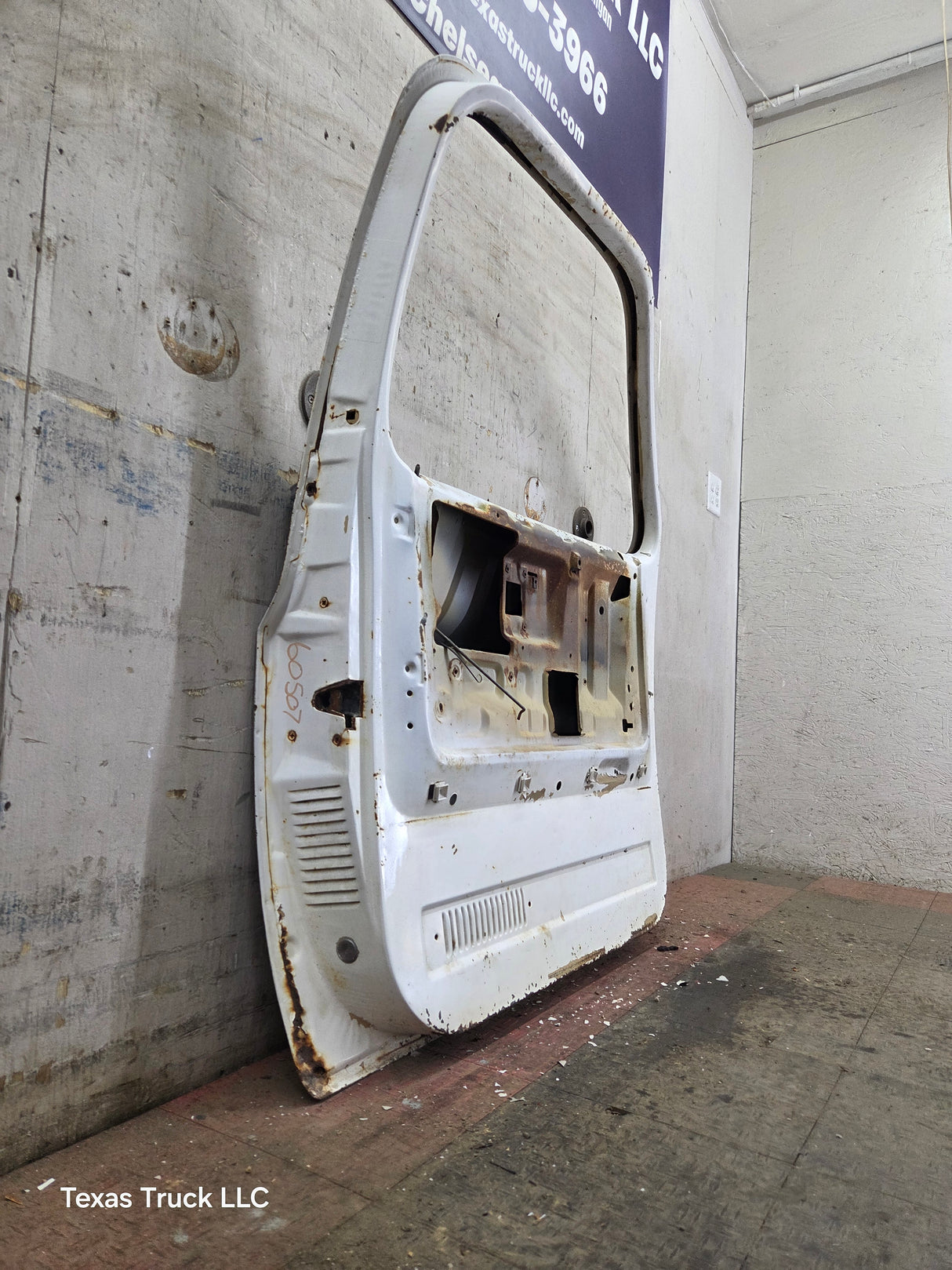 1973-1987 Chevrolet / GMC Square Body Front Drivers Side LH Door K / C Series