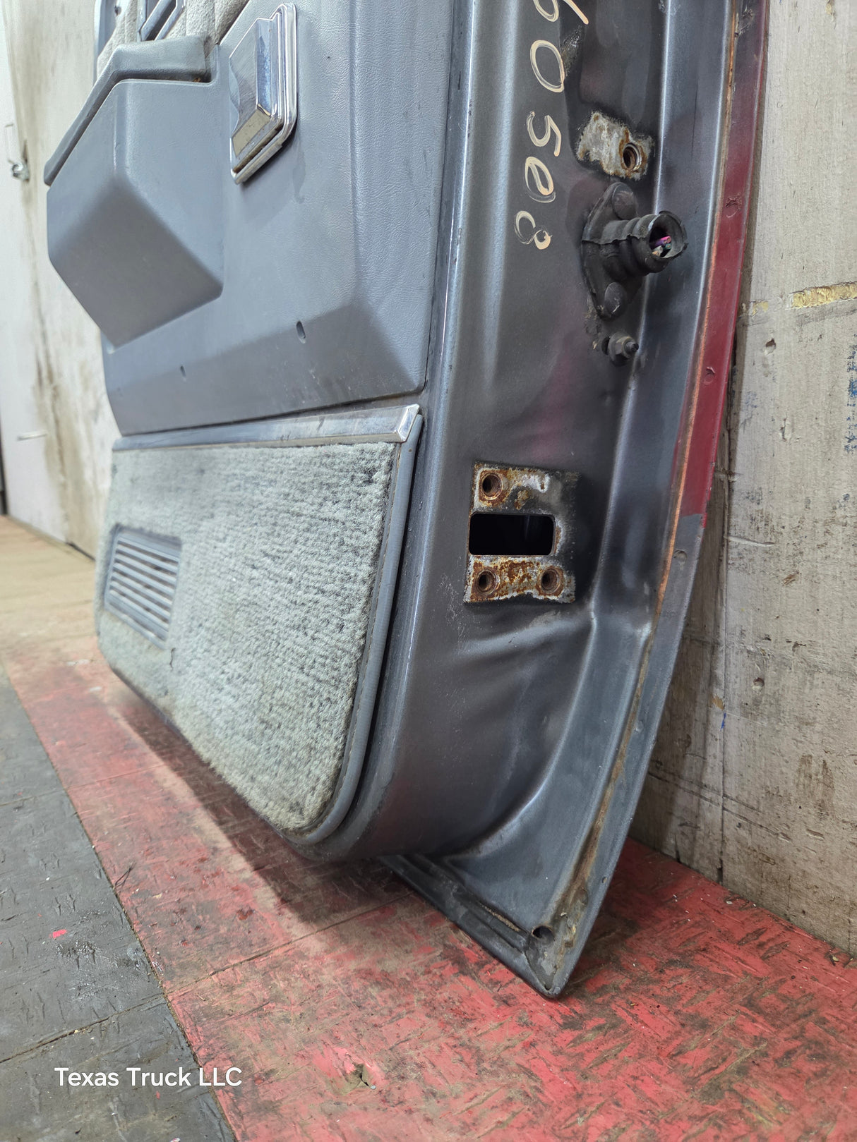 1973-1991 Chevrolet / GMC Square Body Drivers Side Rear Crew Cab Door LH K / C Series Suburban