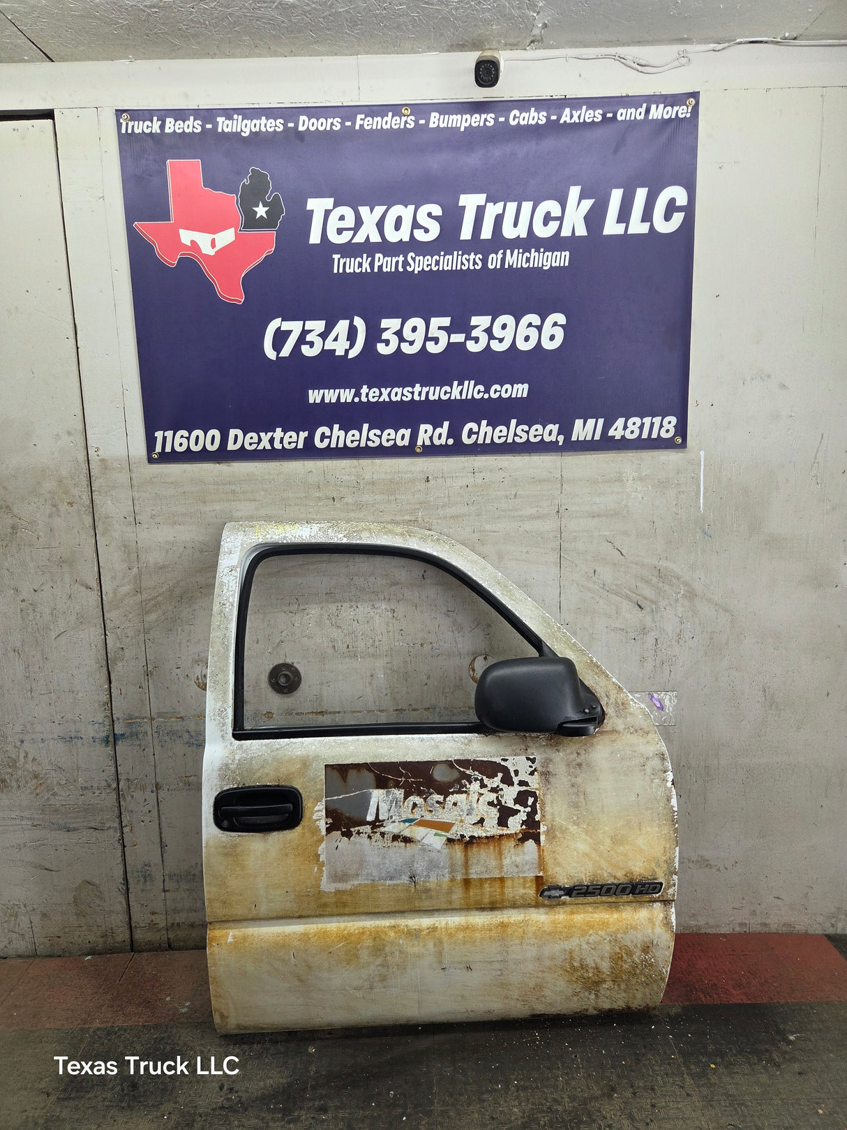 1999-2006 Chevrolet Silverado / GMC Sierra 1500 2500 3500 HD Front Passenger side Door RH